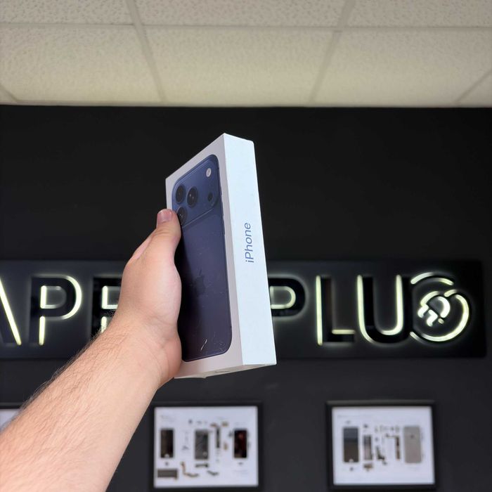 iPhone 17 Pro 256Gb Deep Blue Nou/Sigilat + 24 Luni Garanție/ Apple Plug