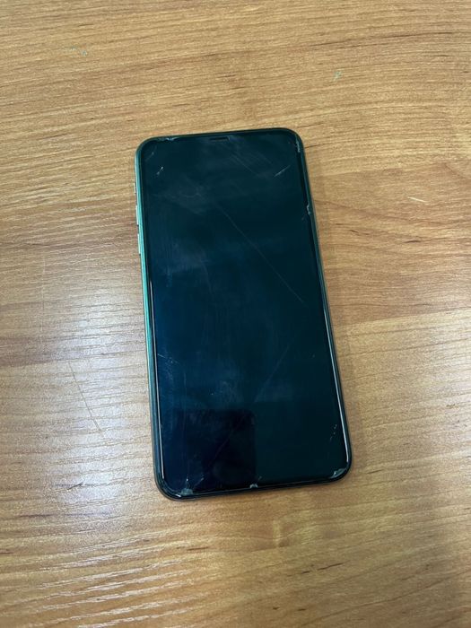 Продам iphone 11 pro max 256гб