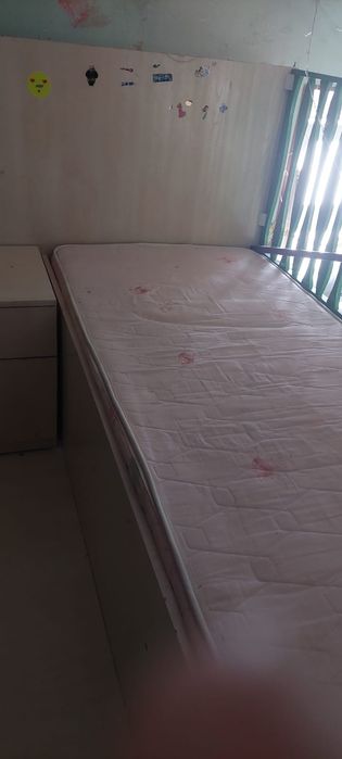 Продается двух ярусная кровать