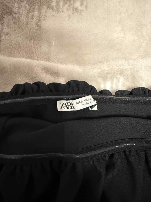 Zara  елегантно бюстие