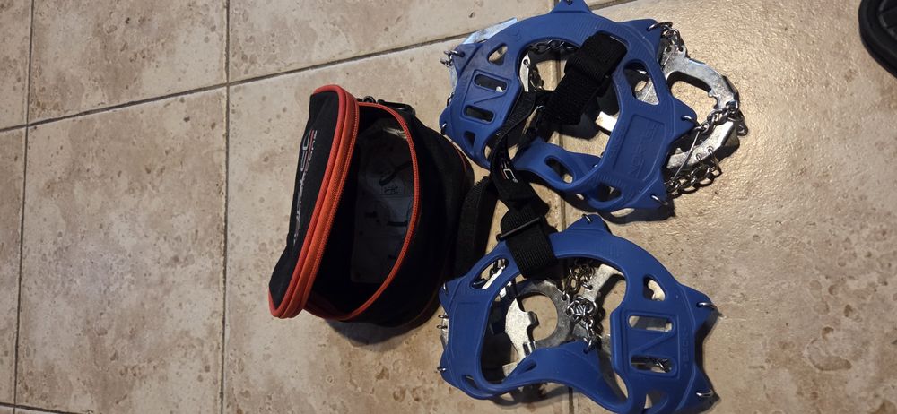 Силиконови котки