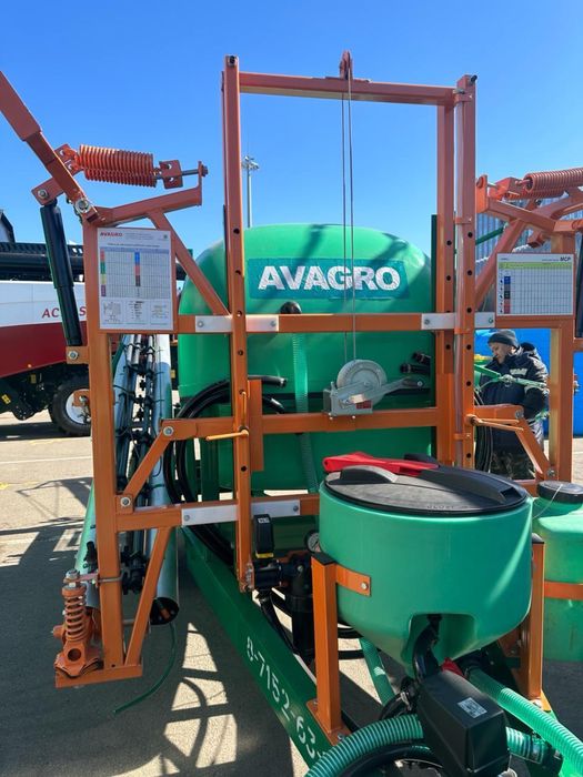 Прицепной опрыскиватель (AVAGRO) авагро