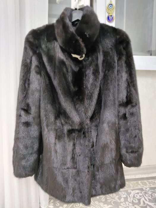 Черный бриллант норкавая натуральная шуба