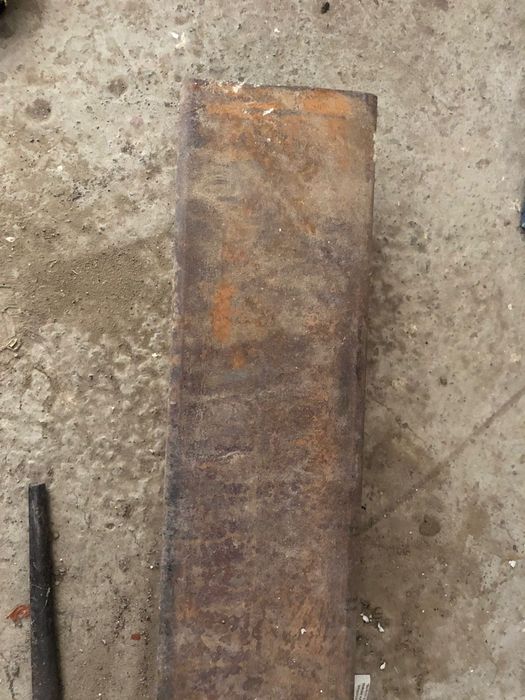 Продается стойка квадратный и