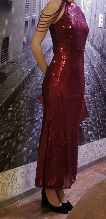 Вечернее платьее