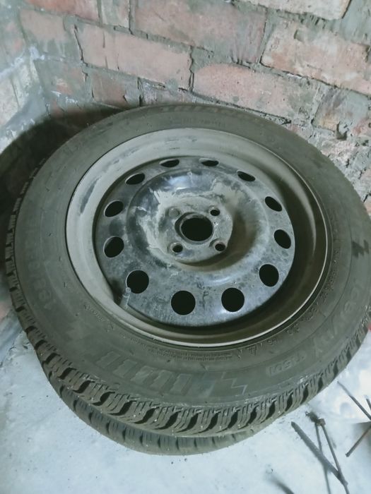 Продам колеса комплект на р 15