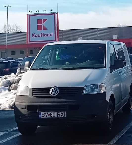 VOLKSWAGEN Transporter