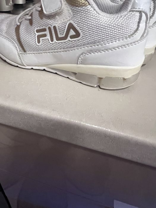 Adidasi unisex copii nr 30 in stare perfecta