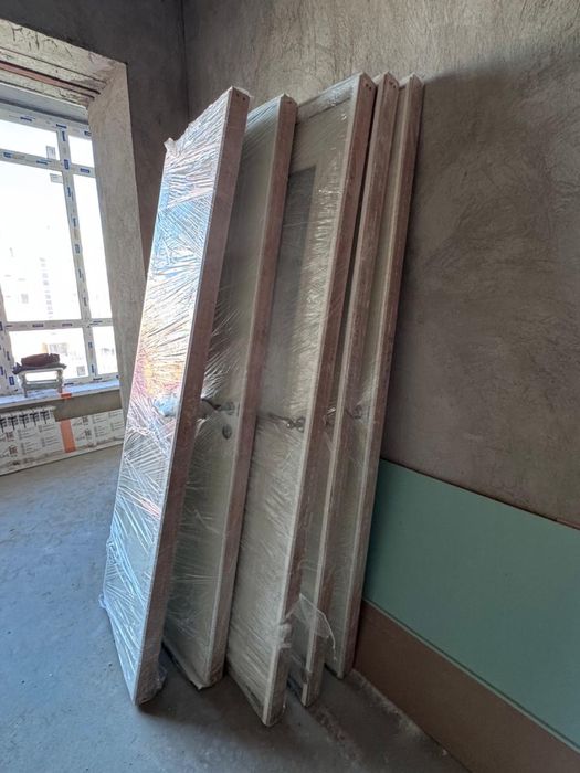 Срочно продам двери в отл. Сост.