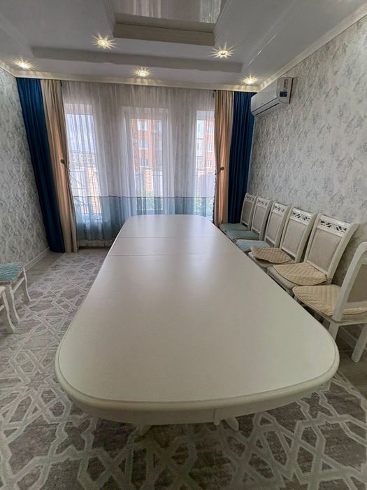 Продажа стола для гостиной