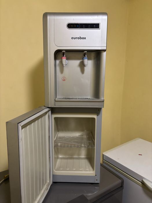 Продаю Диспенсер