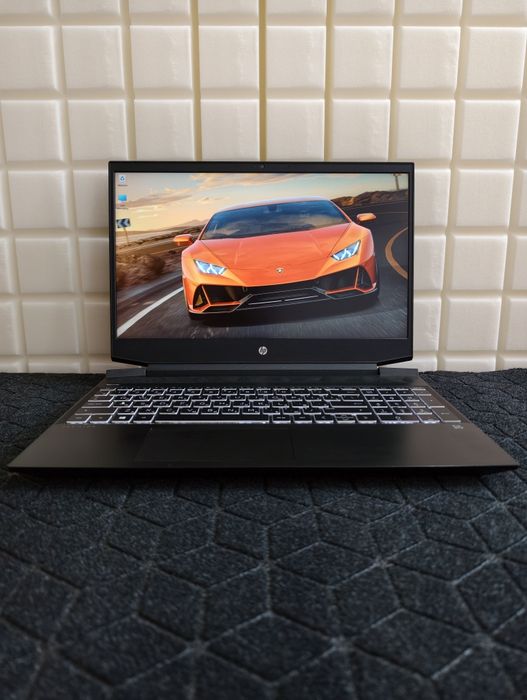 HP Pavilion Gaming Мощный Игровой Ноутбук.