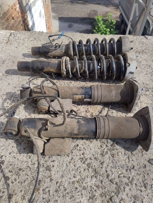 Оригинални адаптивни амортисьори свалени от BMW X5 E70