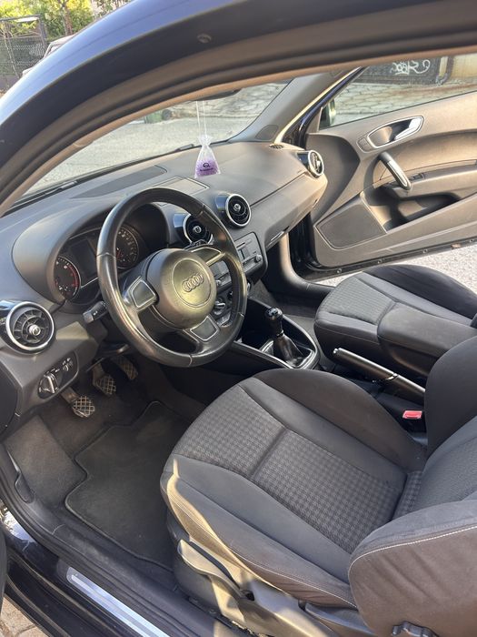 Автомобил Audi A1