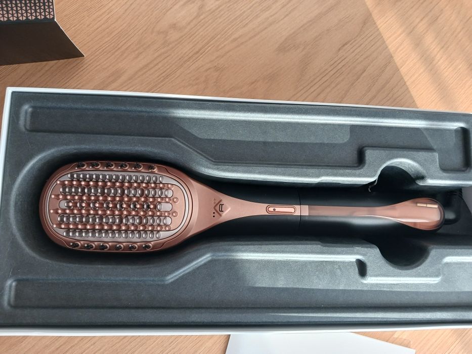 Perie reparatoare ROWENTA Hair Therapist. Invelis Keratina.