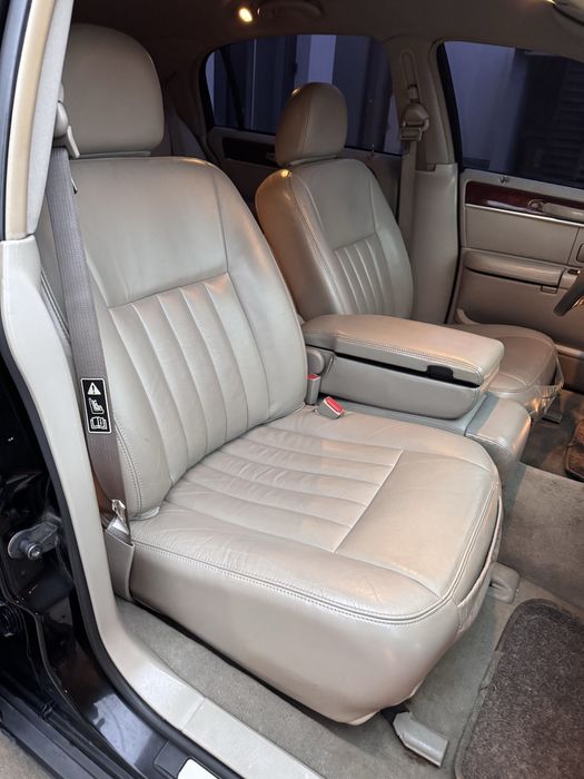 Lincoln Town Car 4.6l V8 242 cp