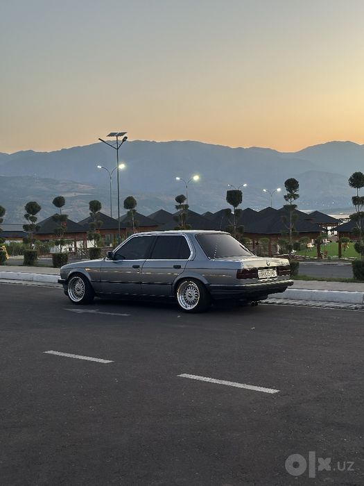 BMW e30 320i, автозвук DB