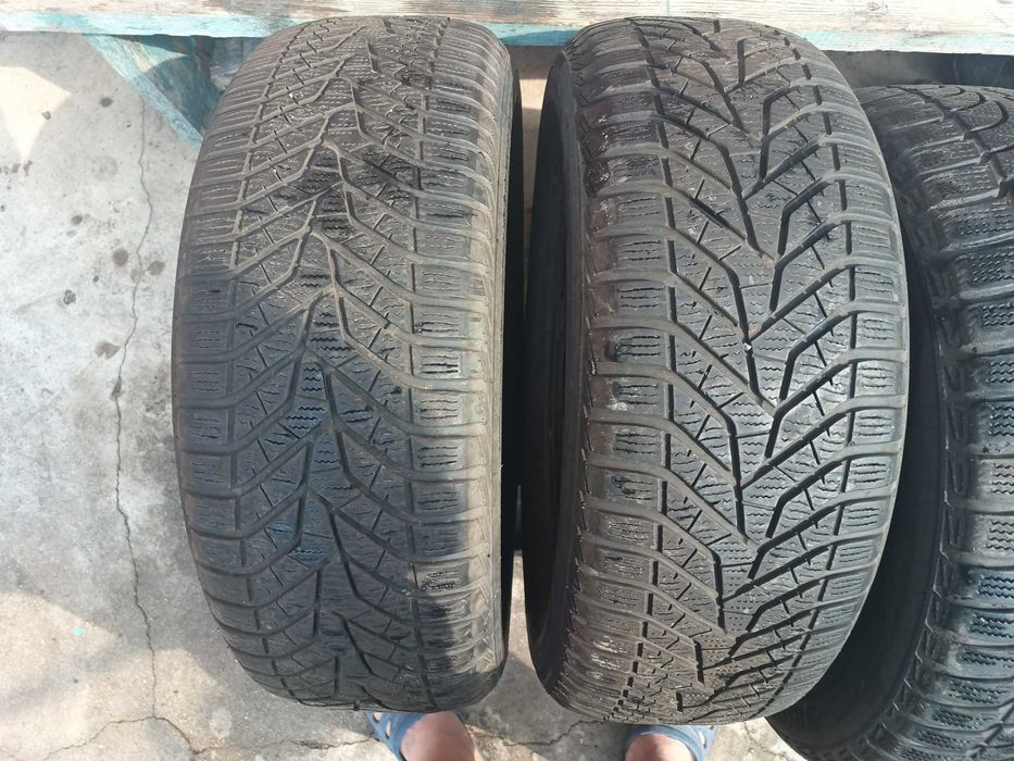 Зимни гуми 235 60 16