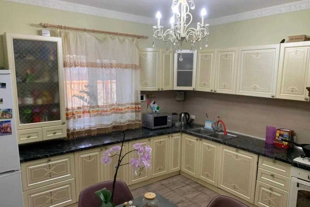 Частный дом с мансардой