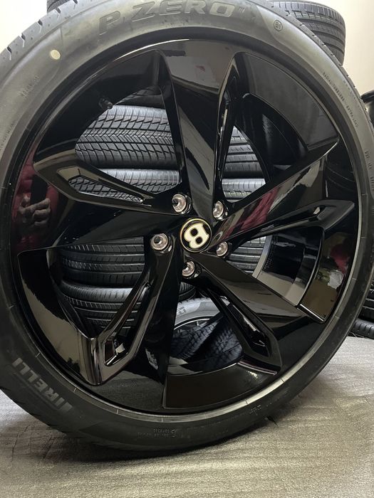 Jante Originale Bentley Bentayga pe 22 cu anv : Vara sau Iarna !