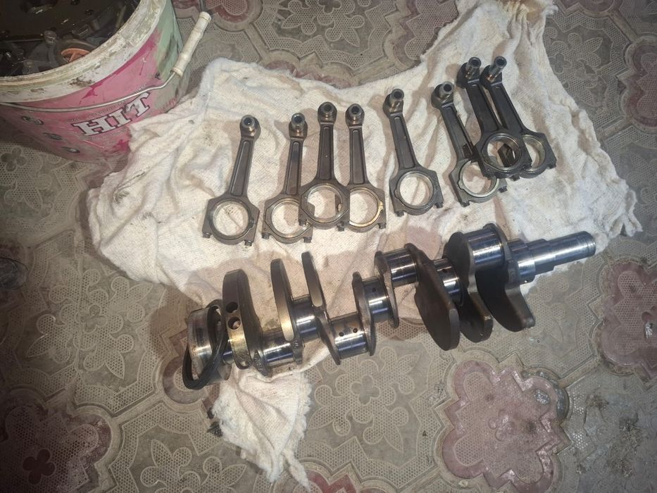 Срочно продам коленбал