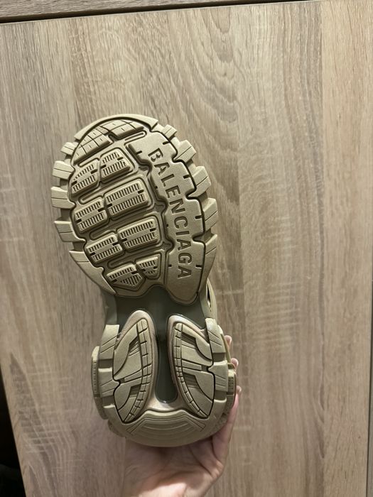 Balenciaga Track