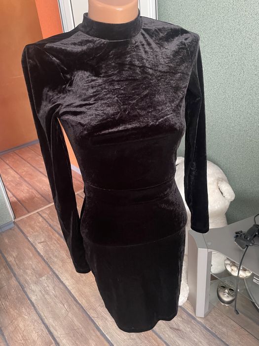 Дамска рокля черно