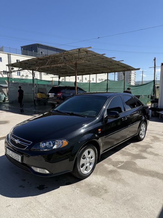 Jentra 2023 bez lyuk