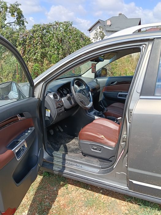 Vând Opel antara