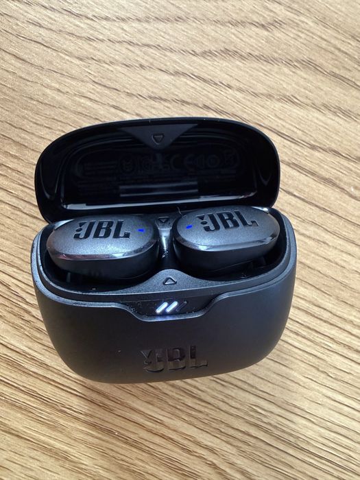 Casti wireless JBL Tune Buds, negre, ANC