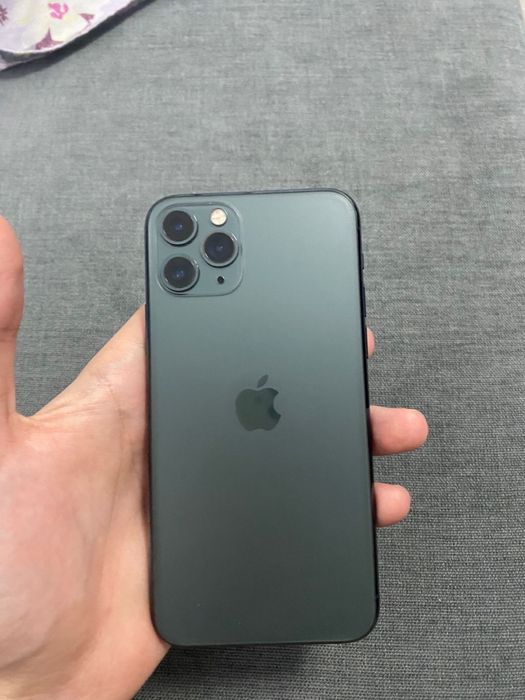 продам iphone 11 pro