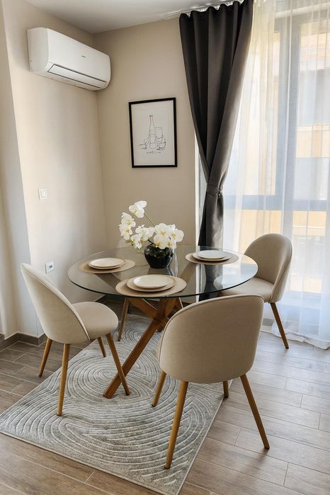 Дава се под наем Двустаен апартамент в Пловдив, Младежки Хълм - 65 кв.м за 598.23 € - Снимка #1