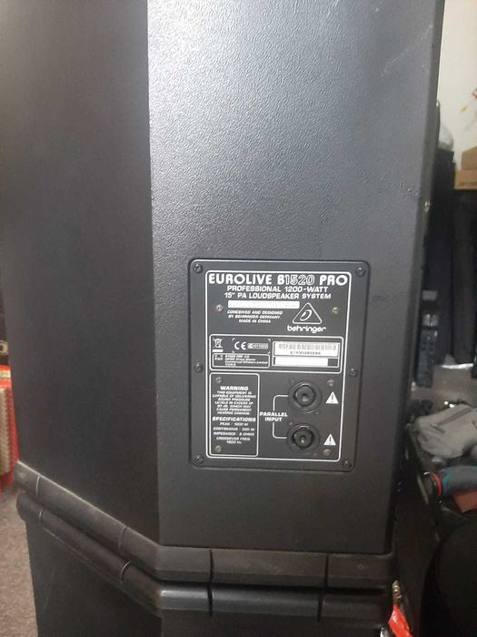 Boxe Behringer Eurolive