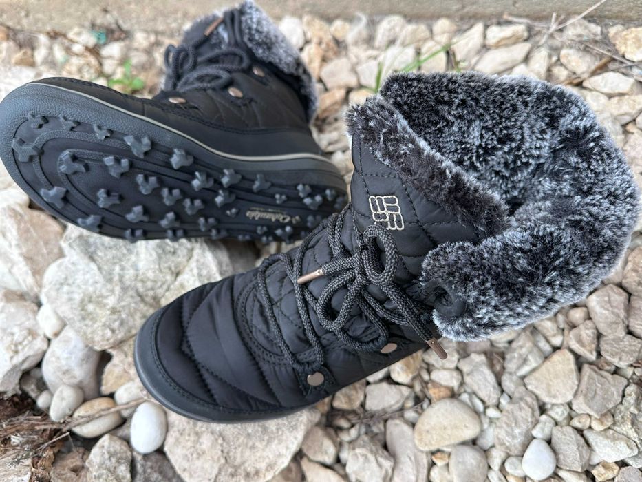 Columbia, Ghete de iarna impermeabile cu tehnologie Omni-Heat™ Minx™