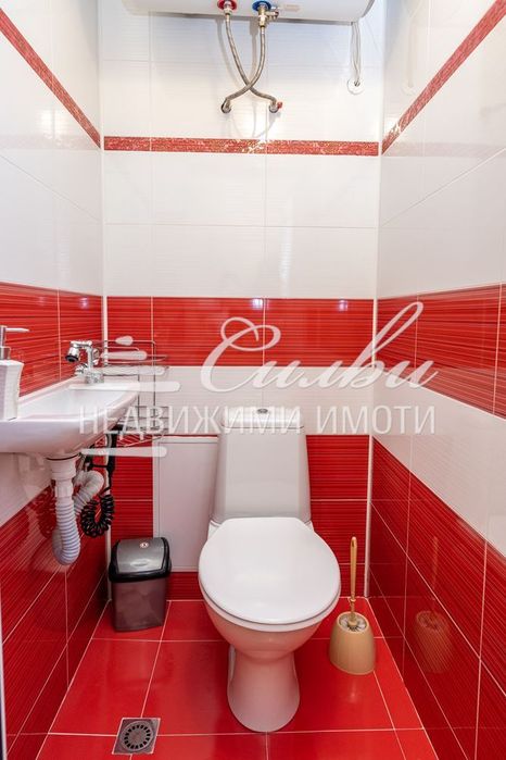 Продава се Тристаен апартамент в Шумен, Център - 81 кв.м за 1606 €/кв.м - Снимка #10