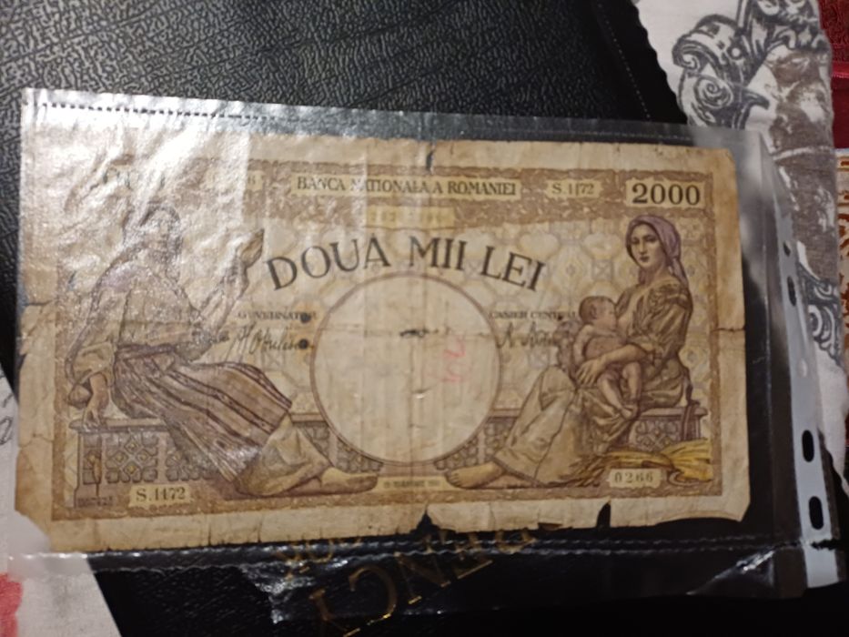 Vand moneda de colectie argint