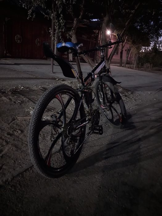 Велосипед Land Rover