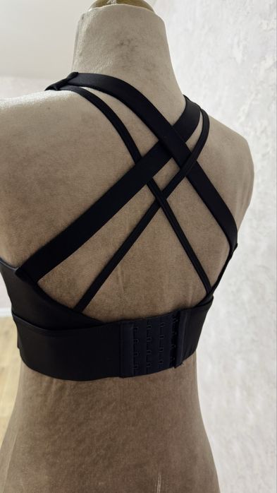 Топ-бра новая женская