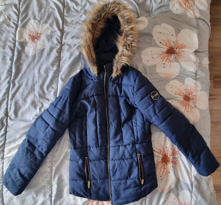 Дамско зимно яке