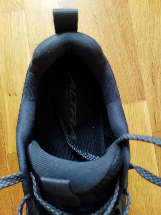 Маратонки Altra lone peak 9+