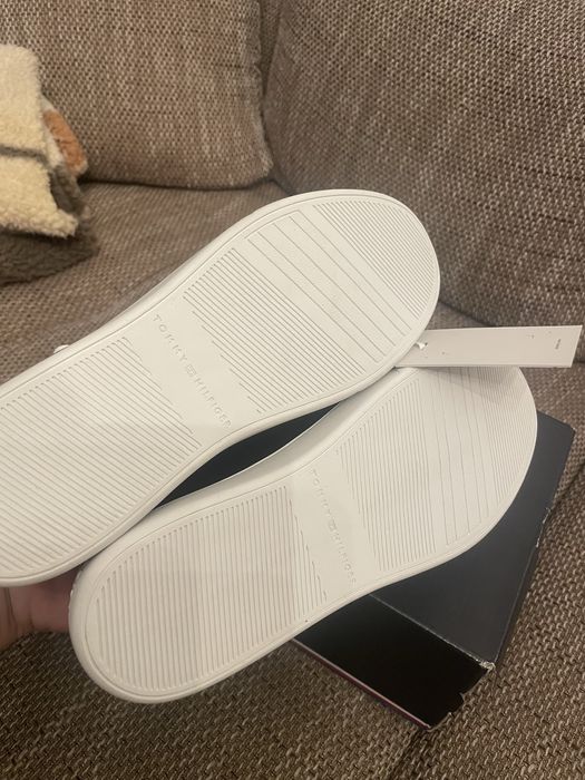 Adidasi Tommy Hilfiger