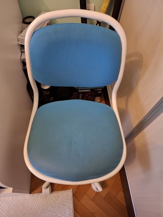 Детски стол въртящ се Икеа. IKEA