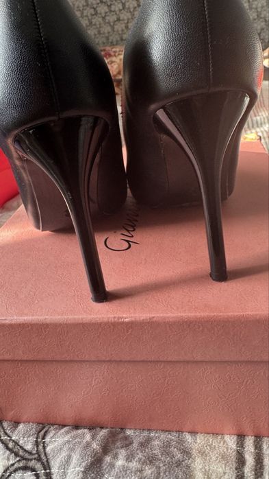 Продам обувь все в хорошем состоянии