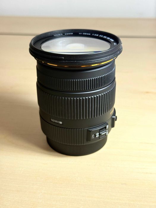 Obiectiv EF-S Sigma 17-50mm f/2.8