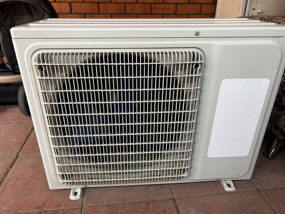 Продам кондиционер CENTEK Air DC Inverter (б/у)