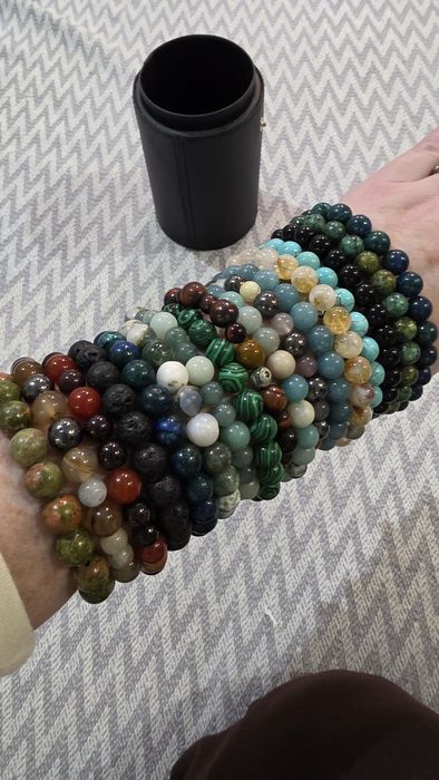 Браслеты с натуральных камней