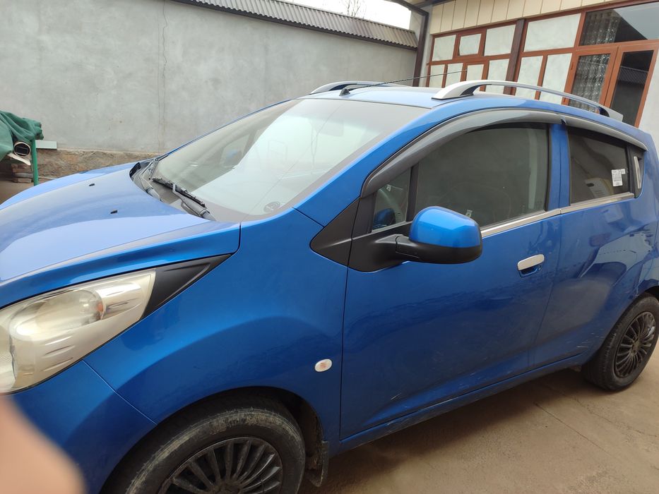 Spark moshina srochno sotiladi