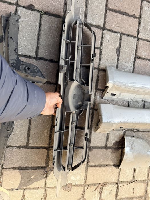 Продам запчасти на субару