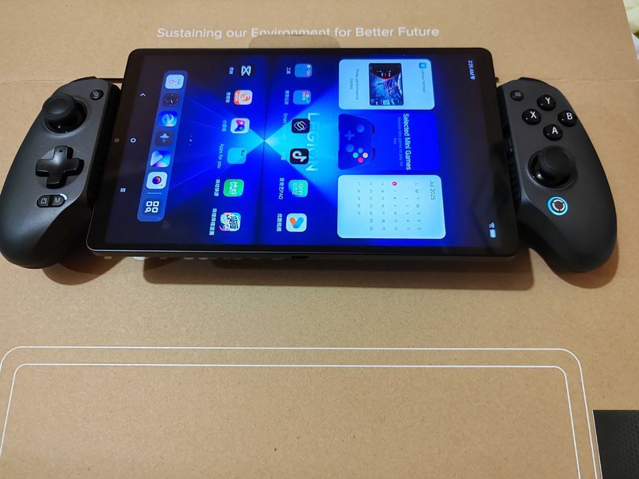 Legion Y700 Gaming Tab Gen 4, 8.8-Inch 165Hz, 16Gb, 512gb,ULTRA tablet