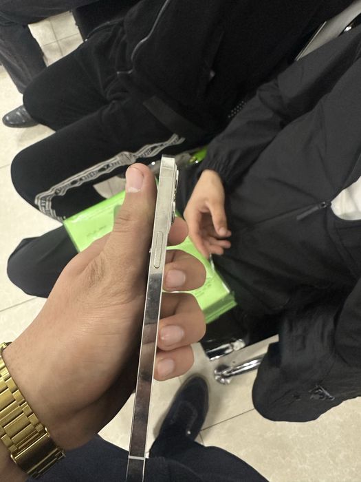 Iphone 12 pro max ideal